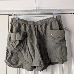 GAP Olive Soft Cargo Shorts
